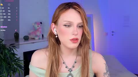 LITTLE FOX online show from February 3, 2025, 5:40 am