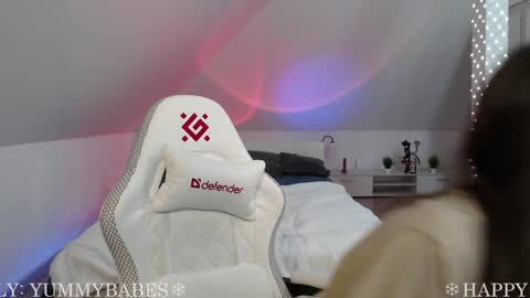 Nicole  Thomas  Dave online show from January 23, 2025, 2:50 pm