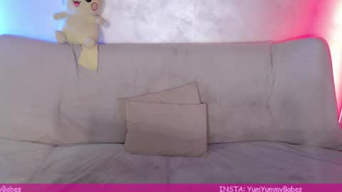 Nicole  Thomas  Dave online show from November 10, 2025, 7:24 pm