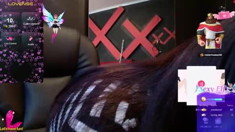 Yuyi online show from March 7, 2025, 5:17 pm