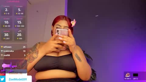  Zoe  online show from September 19, 2025, 8:42 pm