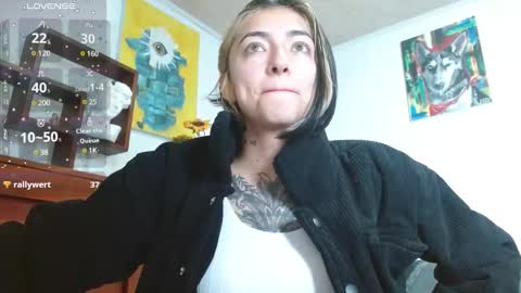 Zoe  online show from February 19, 2025, 9:50 am