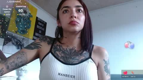 Zoe  online show from April 23, 2026, 7:05 pm