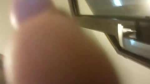 a02257661 online show from May 20, 2026, 3:29 pm