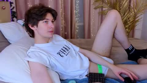 Denis online show from December 21, 2025, 1:51 pm