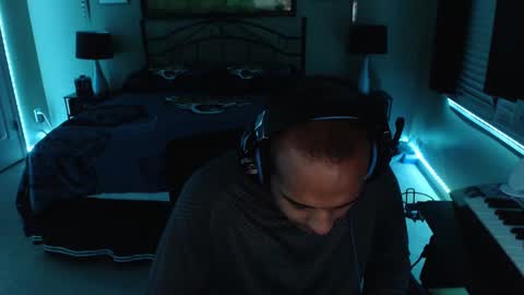 a4orce online show from January 15, 2025, 1:56 am