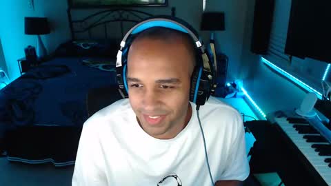 a4orce online show from January 25, 2025, 12:38 am