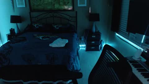 a4orce online show from March 8, 2025, 5:17 am