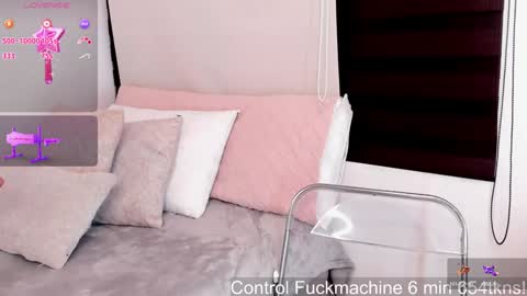 Alexandra  online show from January 7, 2025, 9:07 am