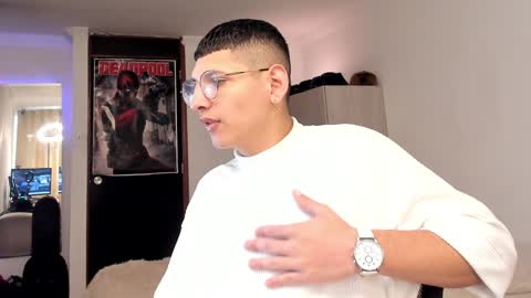 alejo online show from December 22, 2024, 7:52 pm