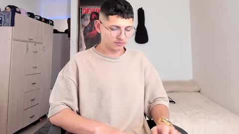 alejo online show from January 21, 2025, 7:28 pm