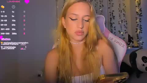 Anice online show from July 20, 2026, 10:23 pm