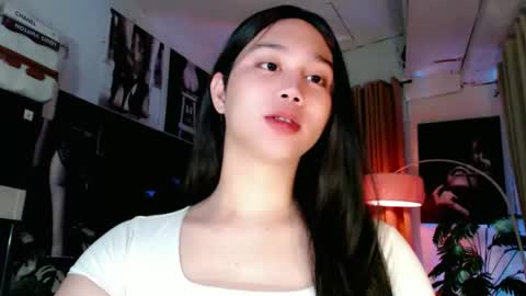 Lovely Yana  online show from September 28, 2025, 7:03 am