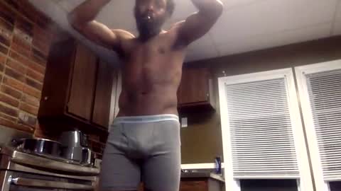 Snapshot of a_rizzy85 chatting on May 19, 2026, 2:29 am a_rizzy85 online show from May 19, 2026, 2:29 am