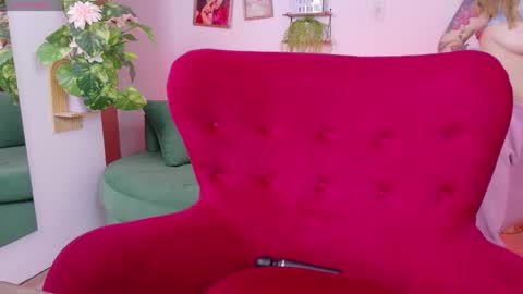 Aamy  online show from April 17, 2026, 12:24 am