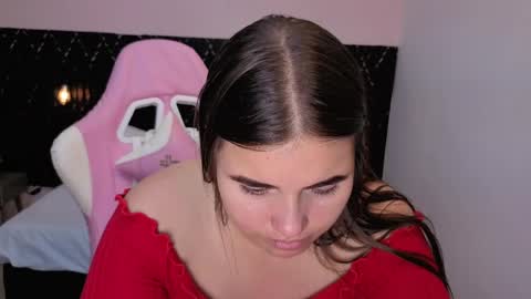 Abby Lee  online show from April 1, 2026, 1:41 pm