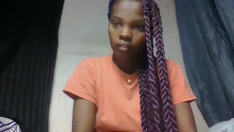 aadienne online show from April 25, 2026, 7:22 am