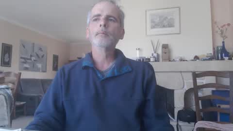 Aalex1717 online show from May 5, 2026, 6:21 am