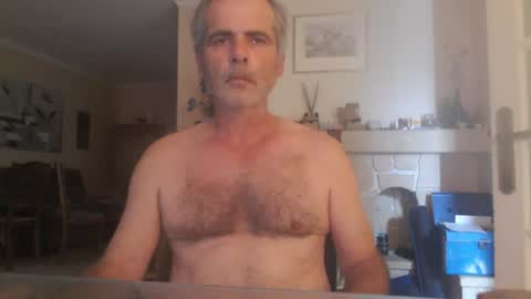 Snapshot of aalex1717 chatting on June 27, 2026, 9:47 am Aalex1717 online show from June 27, 2026, 9:47 am