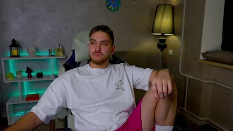 Alex online show from December 28, 2024, 5:02 am