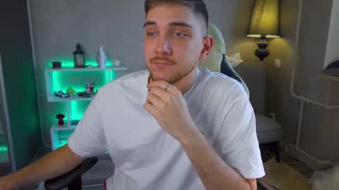 Alex online show from February 17, 2025, 11:13 am