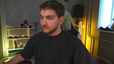 Alex online show from October 2, 2025, 7:48 am