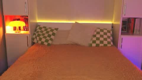 Lea online show from February 19, 2025, 5:27 pm