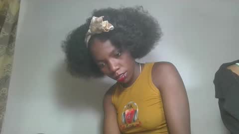 aangevelo online show from November 8, 2025, 9:46 pm