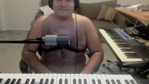 Aaron online show from October 3, 2025, 1:57 am