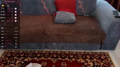 Snapshot of aaron_bang chatting on June 16, 2026, 1:47 pm Aaron Bang online show from June 16, 2026, 1:47 pm