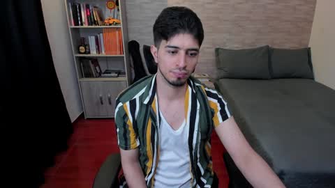 Aaron online show from December 12, 2024, 8:43 pm