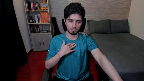 Aaron online show from February 12, 2025, 10:15 pm