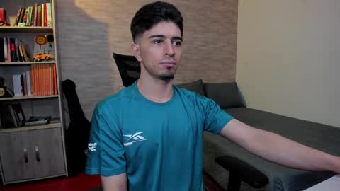 Aaron online show from February 26, 2025, 11:15 pm