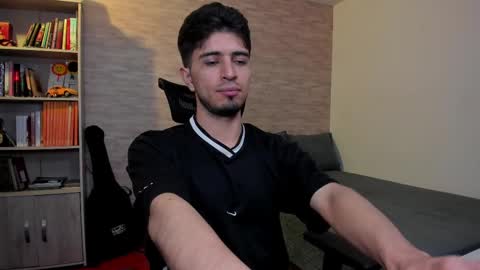 Aaron online show from March 6, 2025, 10:04 pm