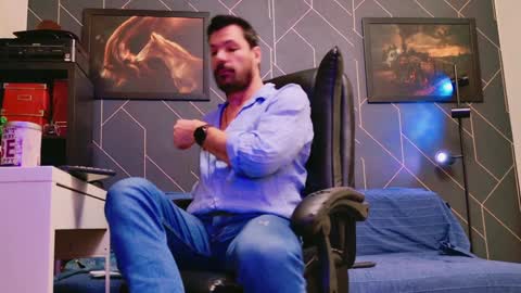 Aaron online show from January 20, 2025, 3:48 am