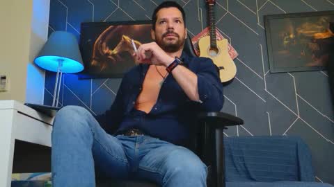 Aaron online show from September 21, 2025, 4:41 pm