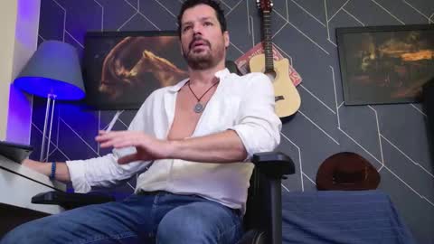 Aaron online show from November 24, 2025, 4:56 am