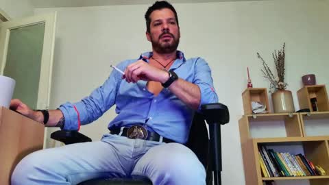 Aaron online show from April 17, 2026, 4:10 pm