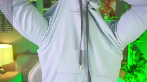 AARON  online show from January 24, 2025, 10:32 am