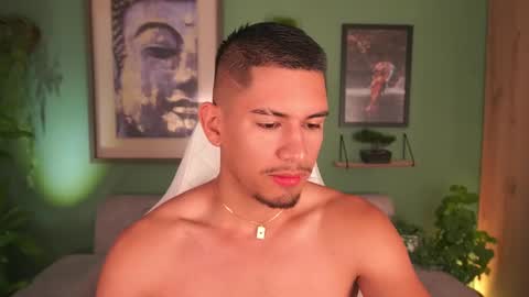 AARON  online show from February 11, 2025, 11:54 am