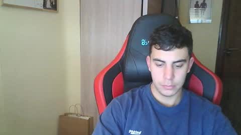 aaronlavine online show from February 18, 2025, 4:37 pm