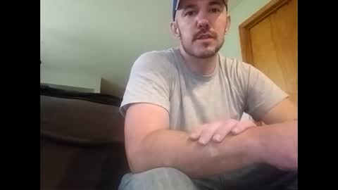 Snapshot of aaronshere888888 chatting on May 19, 2026, 2:23 pm aaronshere888888 online show from May 19, 2026, 2:23 pm