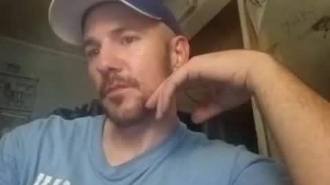 Snapshot of aaronshere888888 chatting on June 13, 2026, 9:18 am aaronshere888888 online show from June 13, 2026, 9:18 am