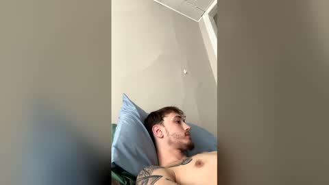 aazdaan online show from April 1, 2026, 8:28 pm