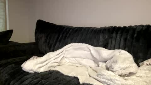 ababyy2901 online show from October 4, 2025, 1:25 am