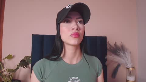 Snapshot of abbiejoness_ chatting on June 6, 2026, 12:10 pm Abbie Joness online show from June 6, 2026, 12:10 pm