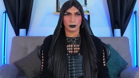 Abbigail Fuster  online show from May 5, 2026, 10:34 am