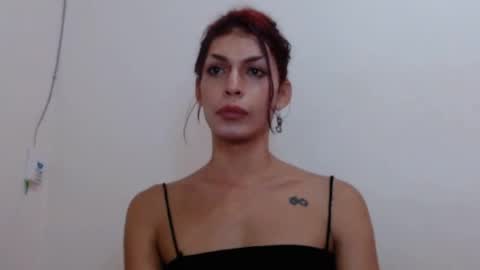 Violet online show from December 5, 2025, 3:04 am