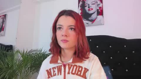 Snapshot of abby_jones2 chatting on May 6, 2026, 3:02 am abby jones online show from May 6, 2026, 3:02 am