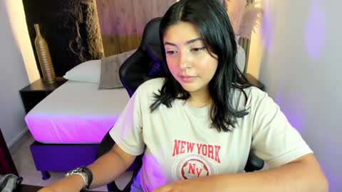 Abbygail online show from January 25, 2025, 12:16 pm